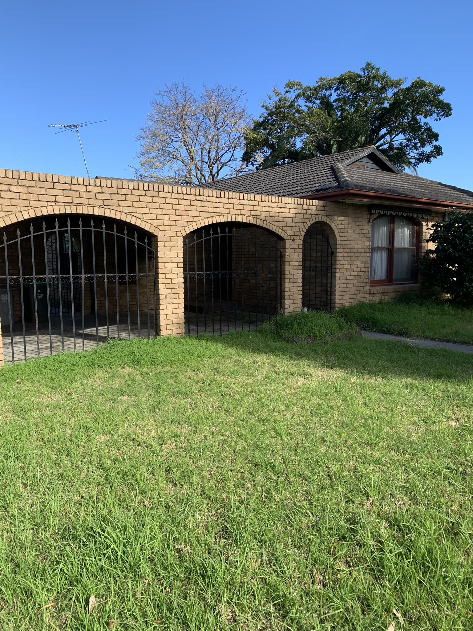 Location and  Space - Short Term Lease Beaumaris